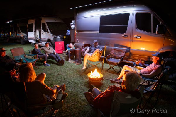 florida-camper-van-gathering